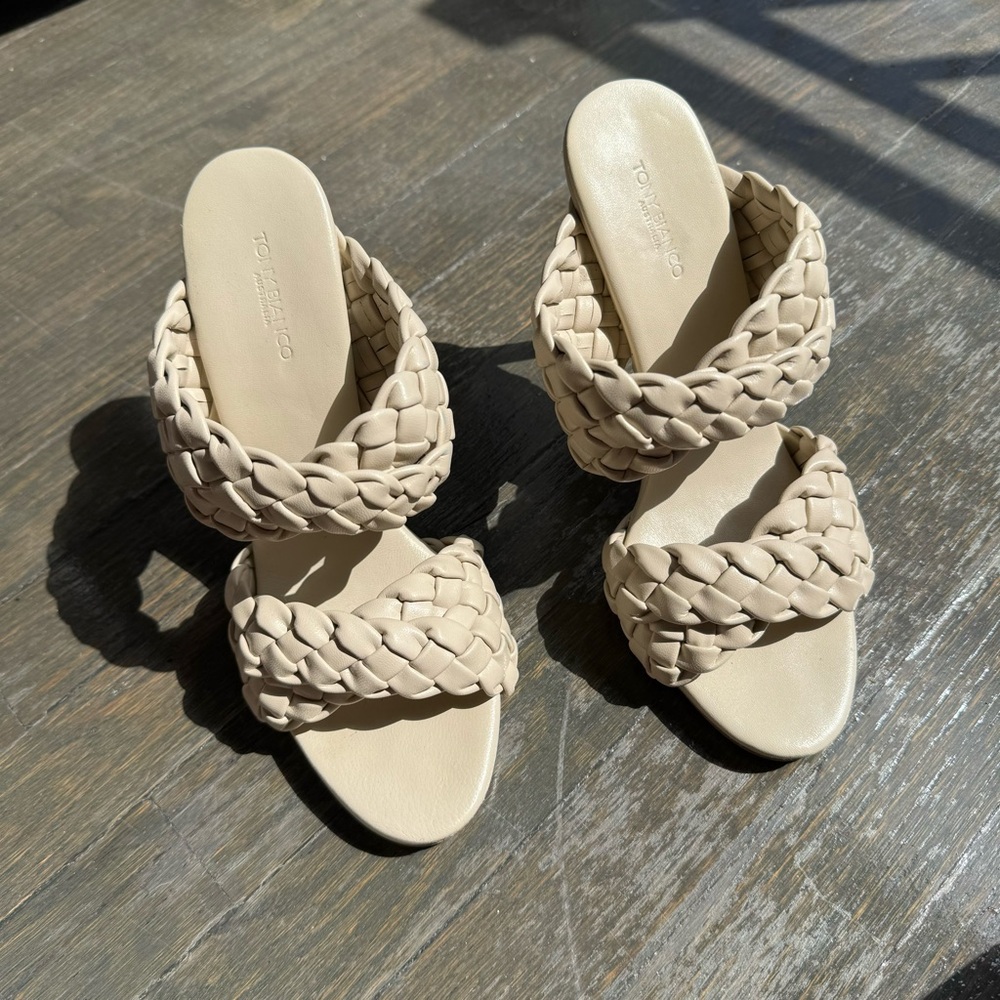 ‼️ MOVING SALE ‼️ Kimberly Vanilla 11cm Heels by Tony Bianco